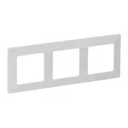 Valena LIFE Рамка 3 поста белая универсальная