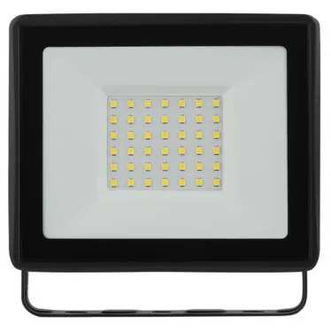 Прожектор светодиодный уличный LPR-023-0-30K-050 50Вт 3000K 4000Лм IP65