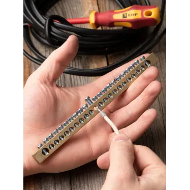 Шина PEN ноль-земля 8х12мм 22 отверстия латунь крепеж по краям PROxima