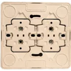 ЭТЮД Розетка четырехместная наружная с заземлением со шторками 16А 250B кремовая