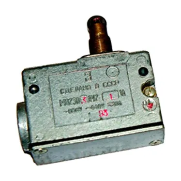 Микровыключатель МП 2303 У2 исп.05, IP54, толкатель с продольным расположением ролика, торцевой, винт
