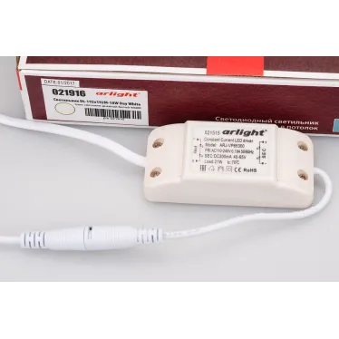 Светильник DL-192x192M-18W Day White | 021916 | Arlight