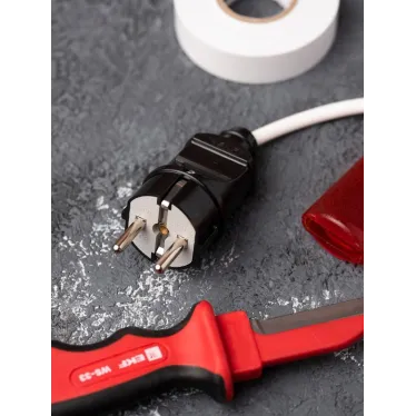 Евровилка прямая черная 16А