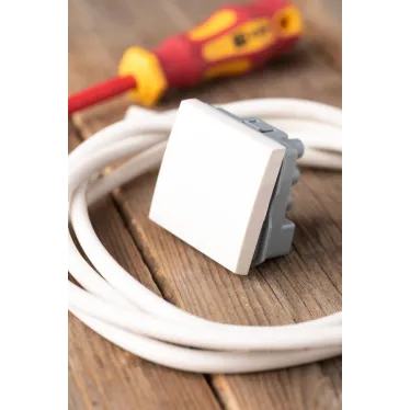 Выключатель 10А, 1 клавишный без индикатора