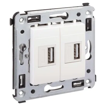 Avanti USB зарядное устройство в стену, ''Белое облако''