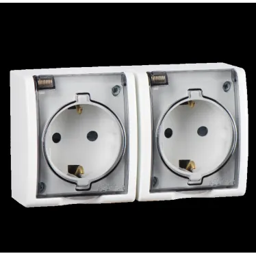 15 Aqua Розетка двойная 2Р+Е Schuko с крышками полупр. IP54 16А 250В винтовой зажим S15A белый