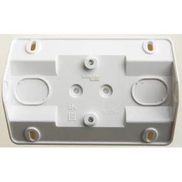 ЭТЮД Розетка угловая двойная наружная с заземлением со шторками 16А 250B белый