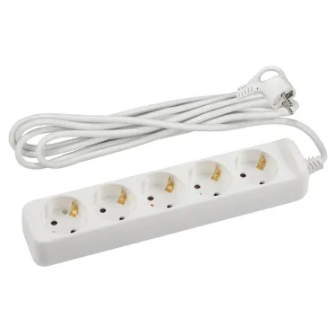 Удлинитель Россия U-5e-3m-3x1,5 c заземл., 5гн, 3м, ПВС, 3х1,5мм2, 16А U-5e-3m-3x1,5