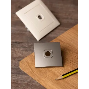 Валенсия лицевая панель розетки TV 1-местная 75Ом 5-862МГц кашемир