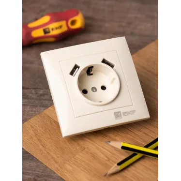 Валенсия розетка 1-местная с/з 16А кремовая с защ. штор. с 2 USB 2,1А