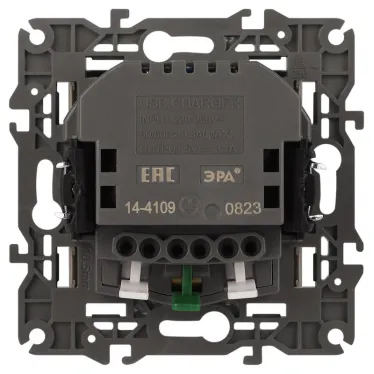 Розетка 2P+E 16A-250В, штор. с 2xUSB 5В-3А, Эра Elegance, шампань 14-4109-04