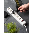 Фильтр сетевой 6x3м 16А/3.2кВт с выключателем с заземлением ПВС 3х1.0 Блокбастер XL PROxima