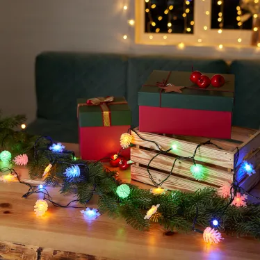 Гирлянда светодиодная универсальная с насадками (шарики, снежинки, елочки) 30 LED МУЛЬТИКОЛОР, 4,4 метра с контроллером | 303-064 | NEON-NIGHT