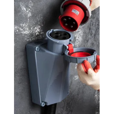 Розетка стационарная наружная 1442 3Р+РЕ 125А 380В IP67 PROxima