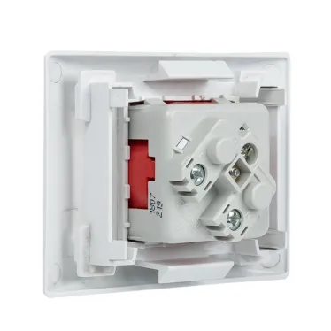 Розетка 45х45 PRO, с заземлением, красная , 45 град