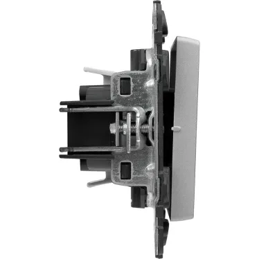 Valena LIFE Выключатель 10АХ 250В с лицевой панелью Безвинтовые зажимы Алюминий