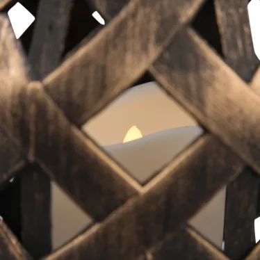 Декоративный фонарь со свечкой, плетеный корпус, бронза, размер 14х14х16,5 см, цвет теплый белый | 513-055 | NEON-NIGHT