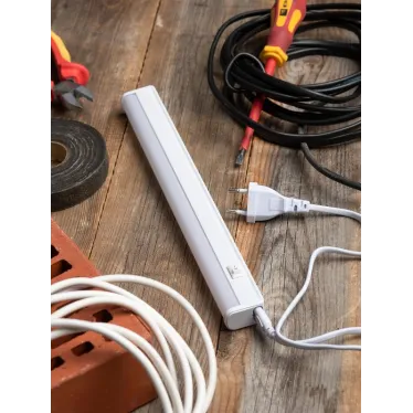 Светильник светодиодный линейный с выключателем ДБОВ-7101 4 Вт 4000K IP20 Basic