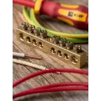 Шина нулевая 8х12мм 125А 8 отверстий крепеж по центру латунь PROxima