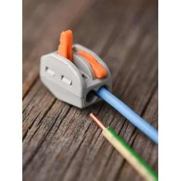 Клемма СМК 222-412 с рычагом 2 отверстия 0,08-2,5(4.0)мм2 (100шт.)