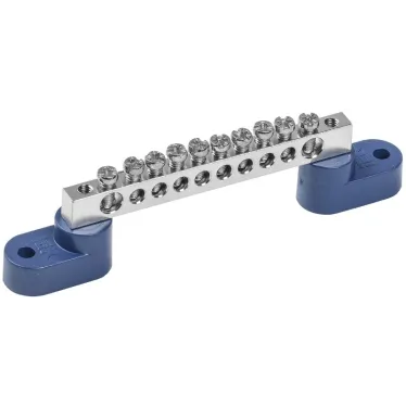 Шина N ''ноль'' на двух угловых изоляторе Ni ШНИ-6х9-10-У2-С