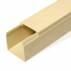 Кабель-канал сосна 2-й замок в п/э 40х40 мм (24 м/уп)