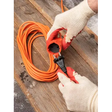 Удлинитель 'Зевс 2.0' 10м без заземления ПВС 2x0.75 10А/2.3кВт PROxima