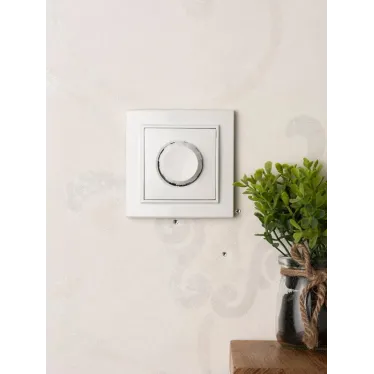 Светорегулятор Минск СП 600Вт 220В белый