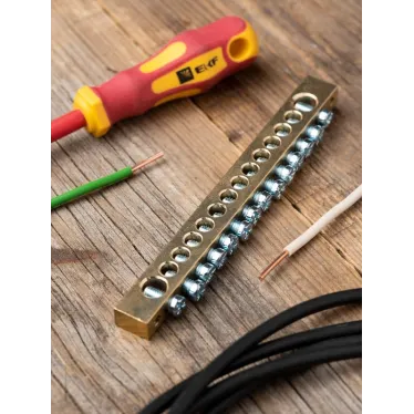 Шина нулевая 8х12мм 125А 14 отверстий крепеж по краям латунь PROxima