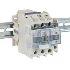 Пускатель магнитный КМЭ 32А катушка управления 380В АС малогабаритный 1NO