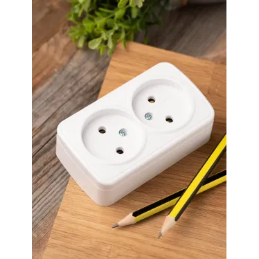 Розетка Минск 2-местная ОП 10А без заземления белая