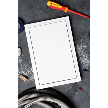 Люк ревизионный пластик с нажимным замком 200х300 Basic