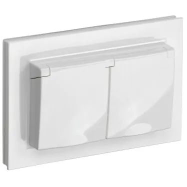 BRITE Розетка двойная с заземлением с защитными шторками и крышкой 16А в сборе IP44 РСбш12-3-44-БрБ белый