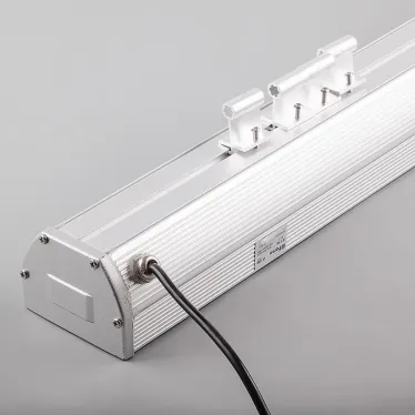 Светильник светодиодный ДБУ-36w 2700К 2800Лм IP65 линейный