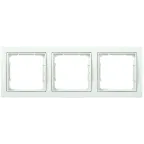 РУ-3-ББ Рамка трехместная квадратная BOLERO Q1 белый