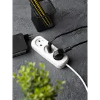 Удлинитель 'Эксперт' 3 гнезда 5 метров 10А/2.2кВт без заземления ПВС 2х0.75 PROxima