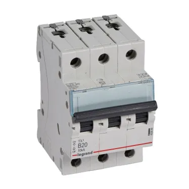 Выключатель автоматический трехполюсный 20А B TX3 6kA/10kA