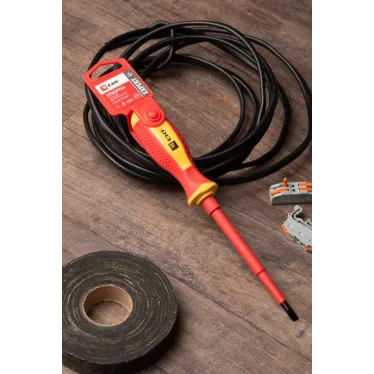 Отвертка Expert SL5.5x125 мм 1000В