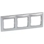 VALENA Рамка 3 поста горизонтальная алюминий