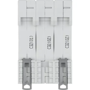 Выключатель автоматический трехполюсный RX3 4,5 кА C 32 А