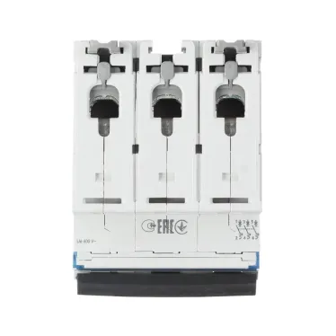 Выключатель автоматический трехполюсный 32А C DX3-E 6кА