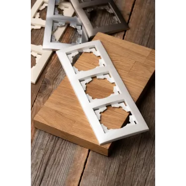 Валенсия Рамка 3-местная жемчуг