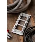 Рамка+суппорт на 6 модулей (3 поста) C-Line