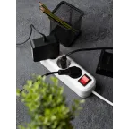 Удлинитель Эксперт 3 гнезда 5 метров 16А/3,0кВт с выключателем и заземлением ПВС 3х1 EKF PROxima