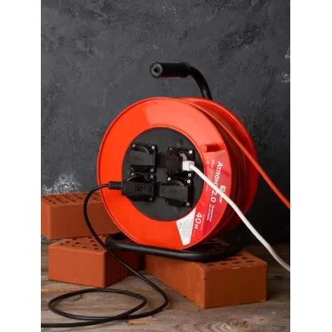 Удлинитель на катушке 'Атлант 2.0' 4 гнезда 40м с заземлением КГ 3x1.5 16А/3.5кВт IP44 PROxima