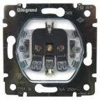 Galea Life Механизм розетки с заземлением с винтовыми клеммами PRO21