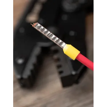 Наконечник штыревой втулочный изолированный НШвИ 6,0-24 (50шт.) PROxima