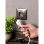 Валенсия лицевая панель розетки 1-местной б/з 10 А графит с защ. штор.