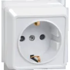 ОКТАВА Розетка с заземлением сошторками наружная 16А кремовый