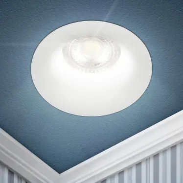 Встраиваемый светильник декоративный KL93 WH MR16/GU5.3 белый, пластиковый (MR16/GU5.3 в комплект не входит)